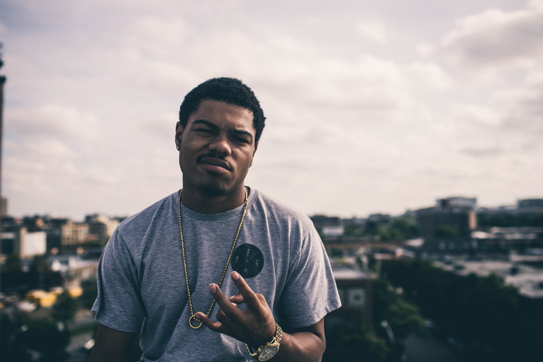Taylor Bennett Smashes the Very First 10 Fingers of Death! - chance the rapper